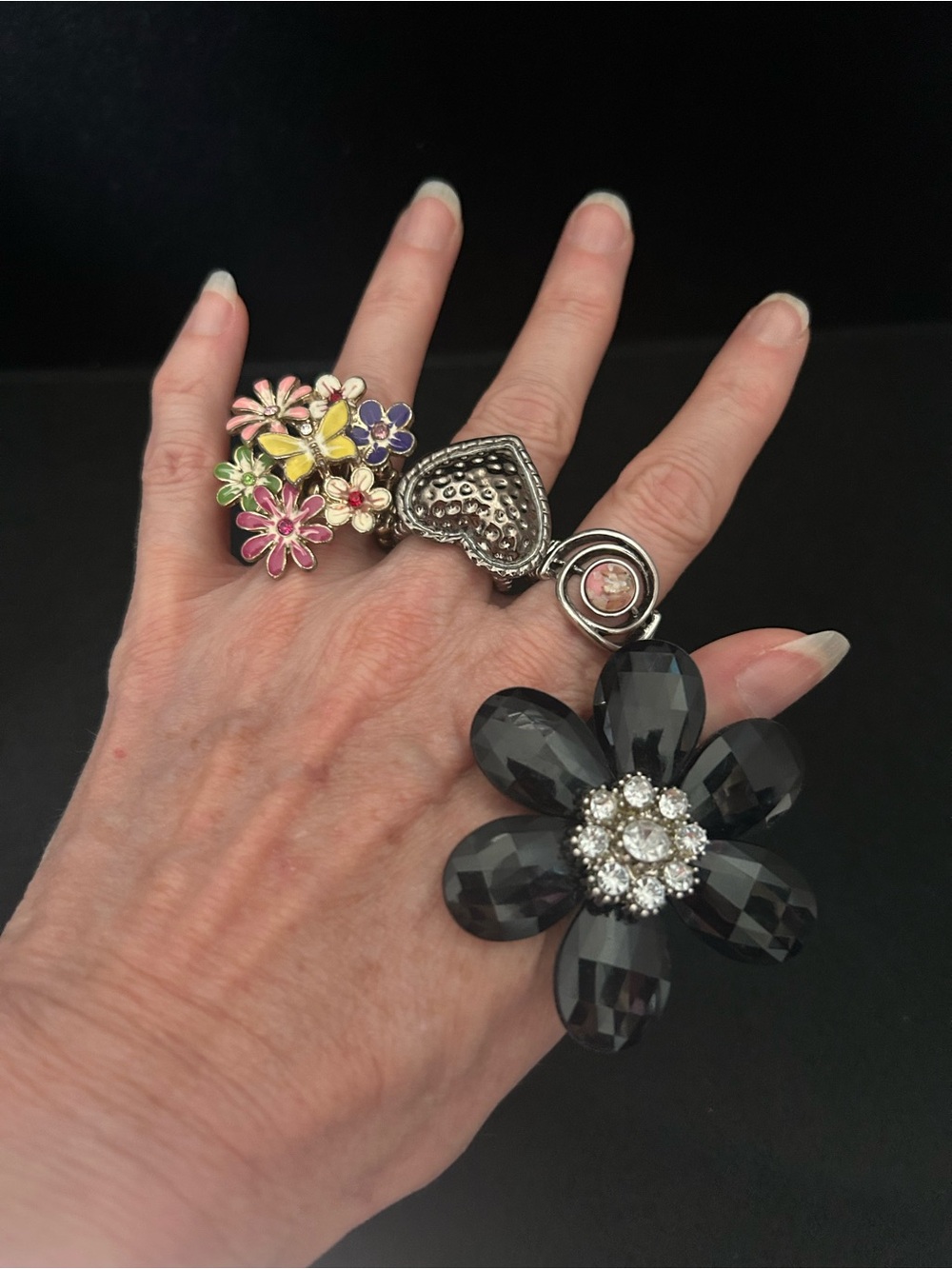 Lot of 4 Stunning Statement Cocktail Rings with Comfort Stretch Bands